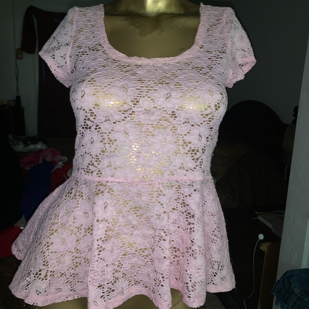 Floral lace top